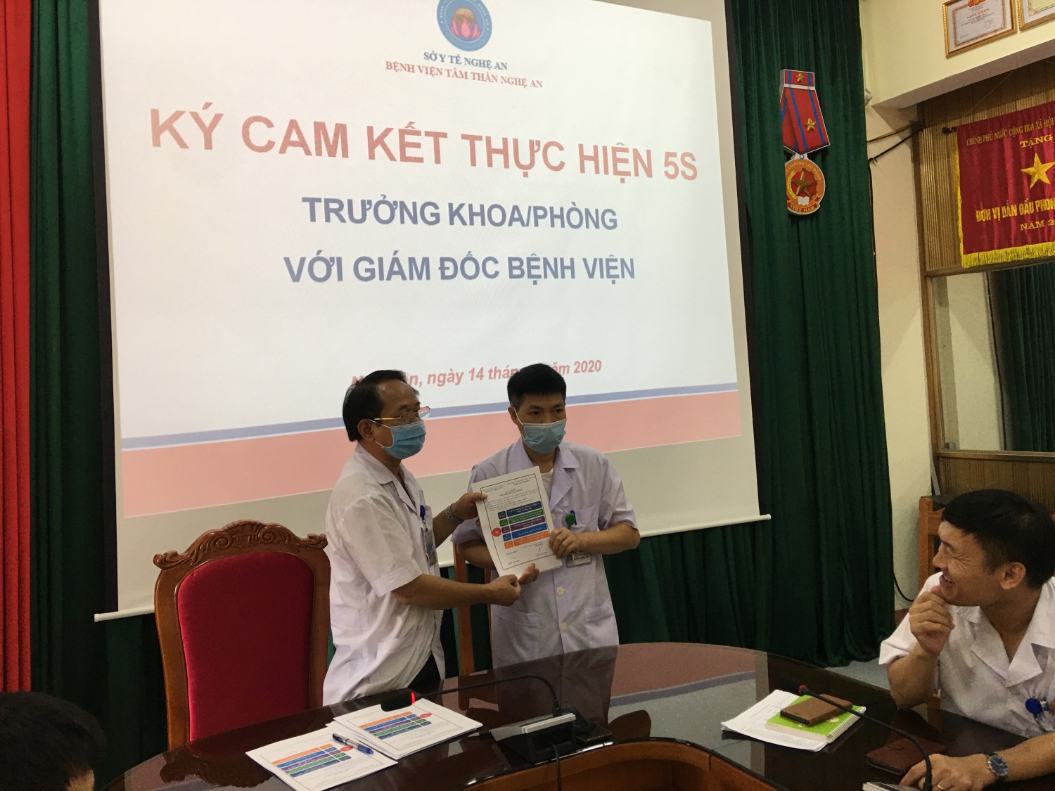 Trang web đánh lô đề online uy tín
 thực hiện ký cam kết về việc thực hiện quy tắc 5S tại đơn vị